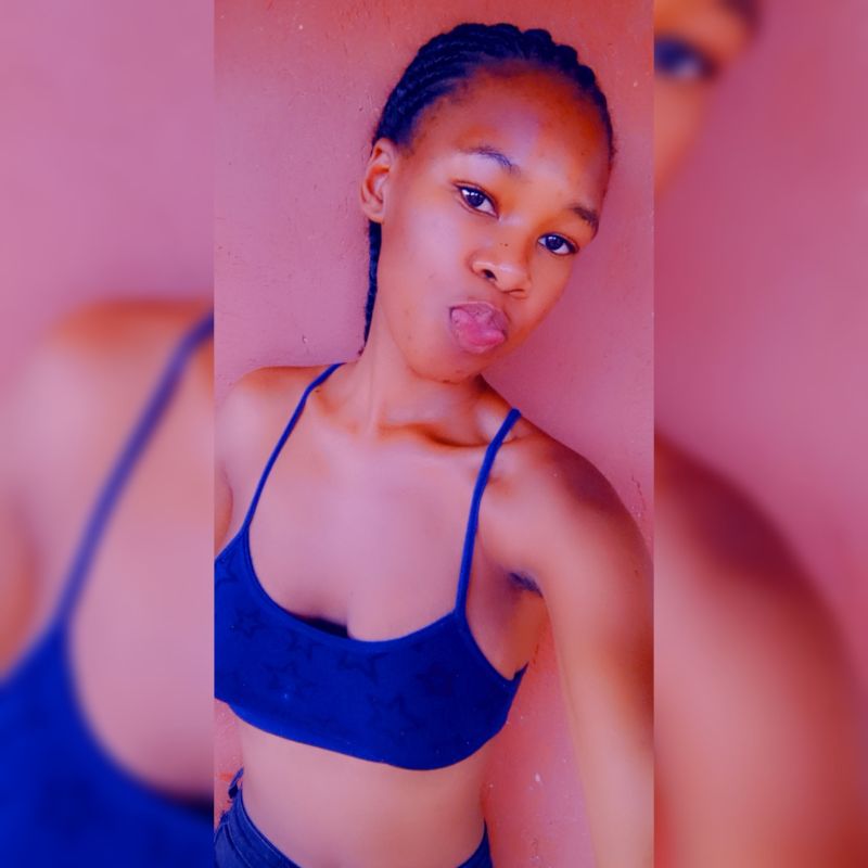 ShePetite01